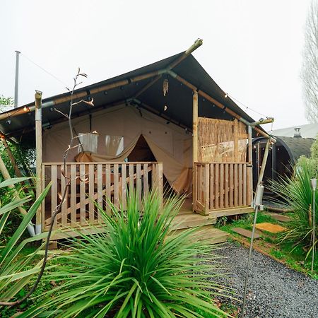 Sunset Retreats Safari Tent Ombersley 외부 사진